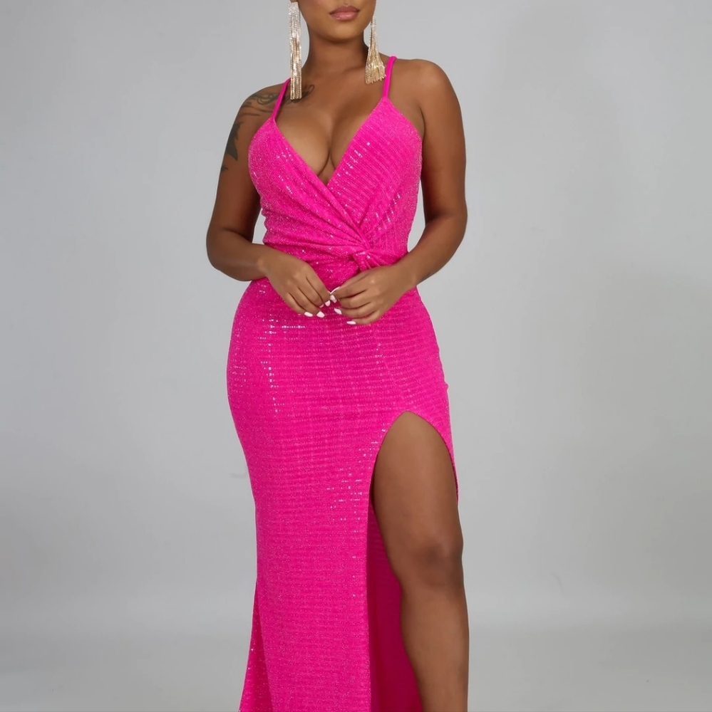 Beautiful Pink Formal/Prom Dress 👗